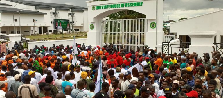 President Buhari Violates Sit-At Home In The East