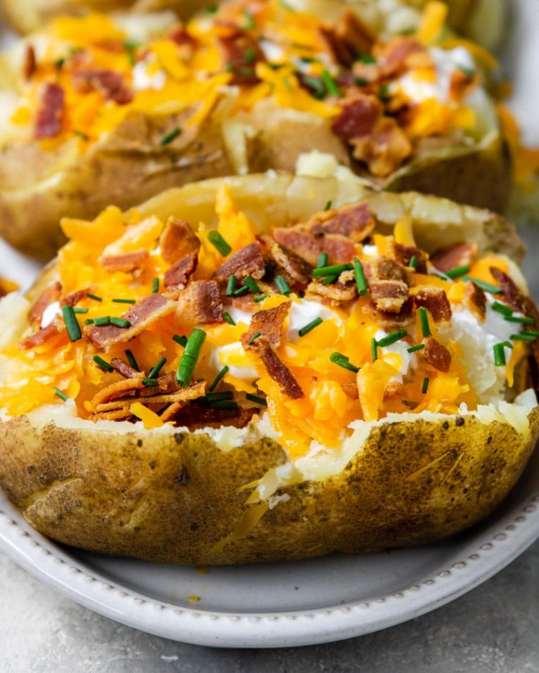 How to Prepare Potatoes For Baking: Peeling, Cutting, Boiling.