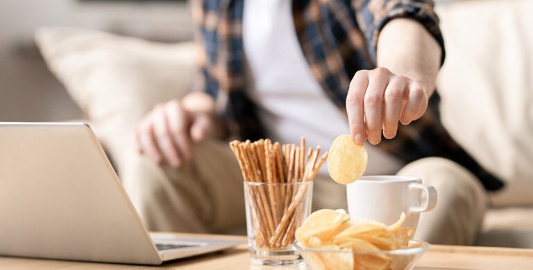 Nourish Your Body With Healthy Snacking Habits