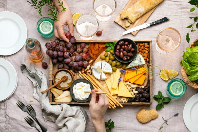 The Power of Snacking: How Healthy Snacks can Boost Your Energy