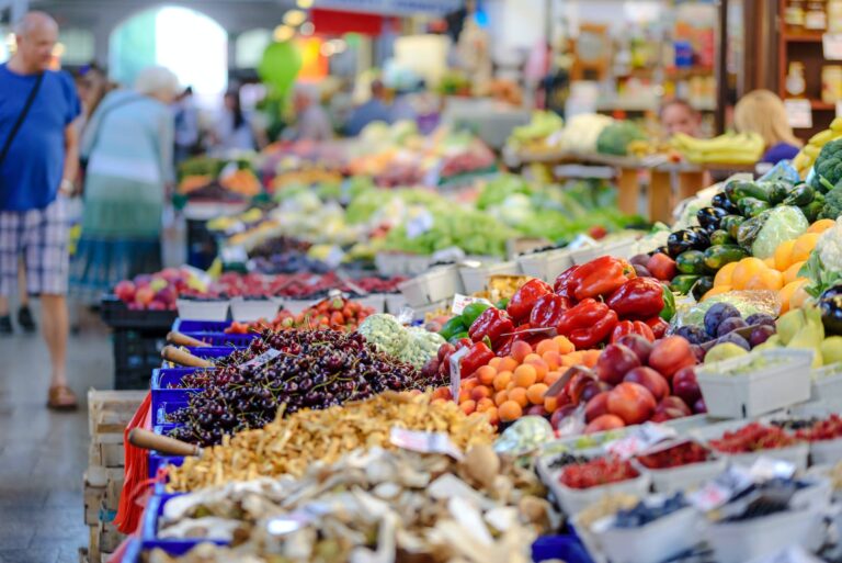 Successfully Compete in a Horizontal Market with Our Tools and Tactics