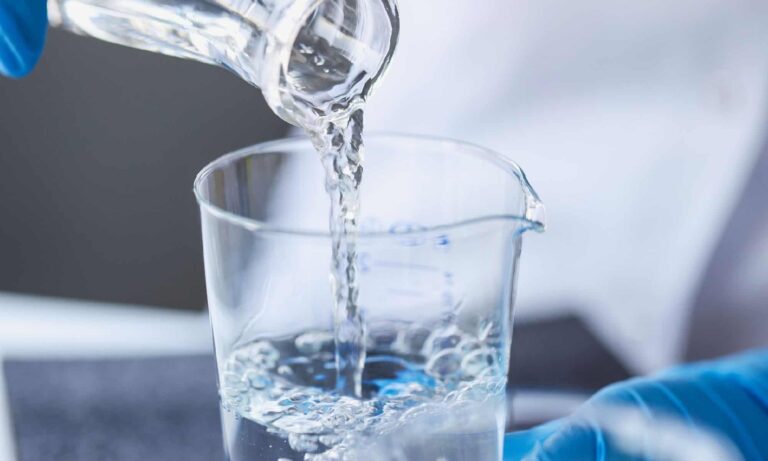 The Health Benefits of Drinking Distilled Water